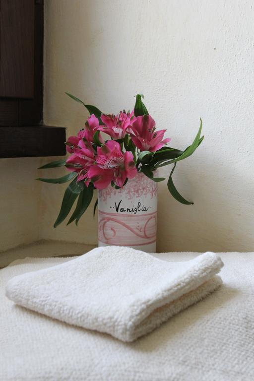 Agriturismo Casale La Palombara Cerreto di Spoleto Habitación foto